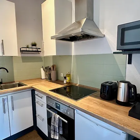 Orange Zebra 4p Mit Tiefgarage * Wetter (Ruhr)