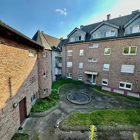 Orange Zebra 4p Mit Tiefgarage Wetter (Ruhr)