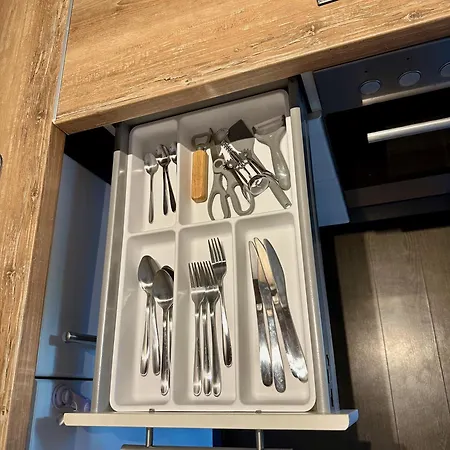 Orange Zebra 4p Mit Tiefgarage Apartmán *