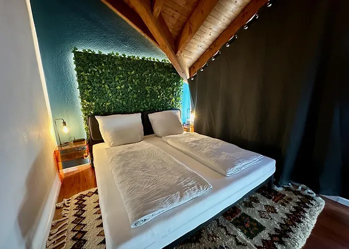 Orange Zebra 4p Mit Tiefgarage Appartement *